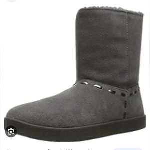 SANUK BOOTS